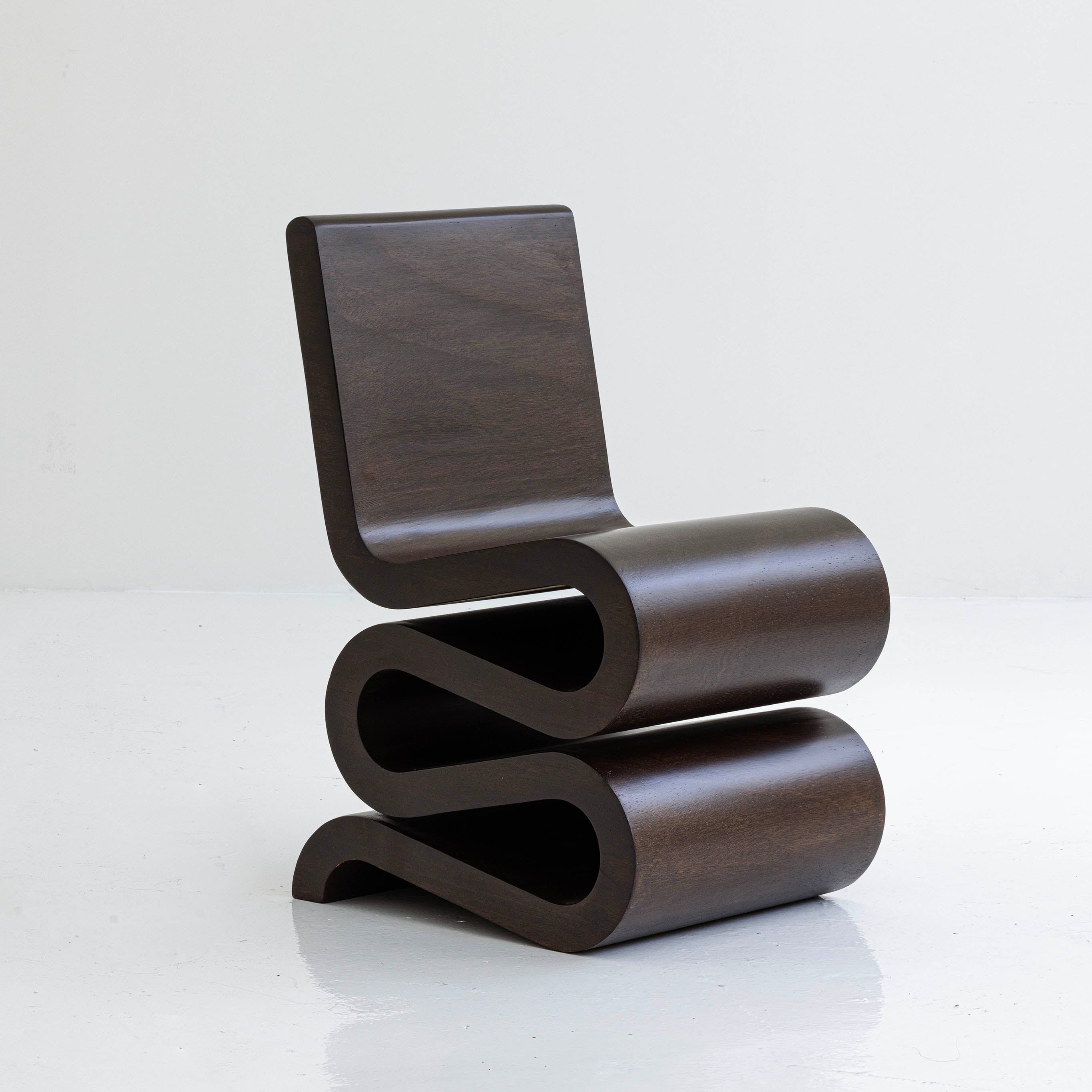 WIGGLE CHAIR