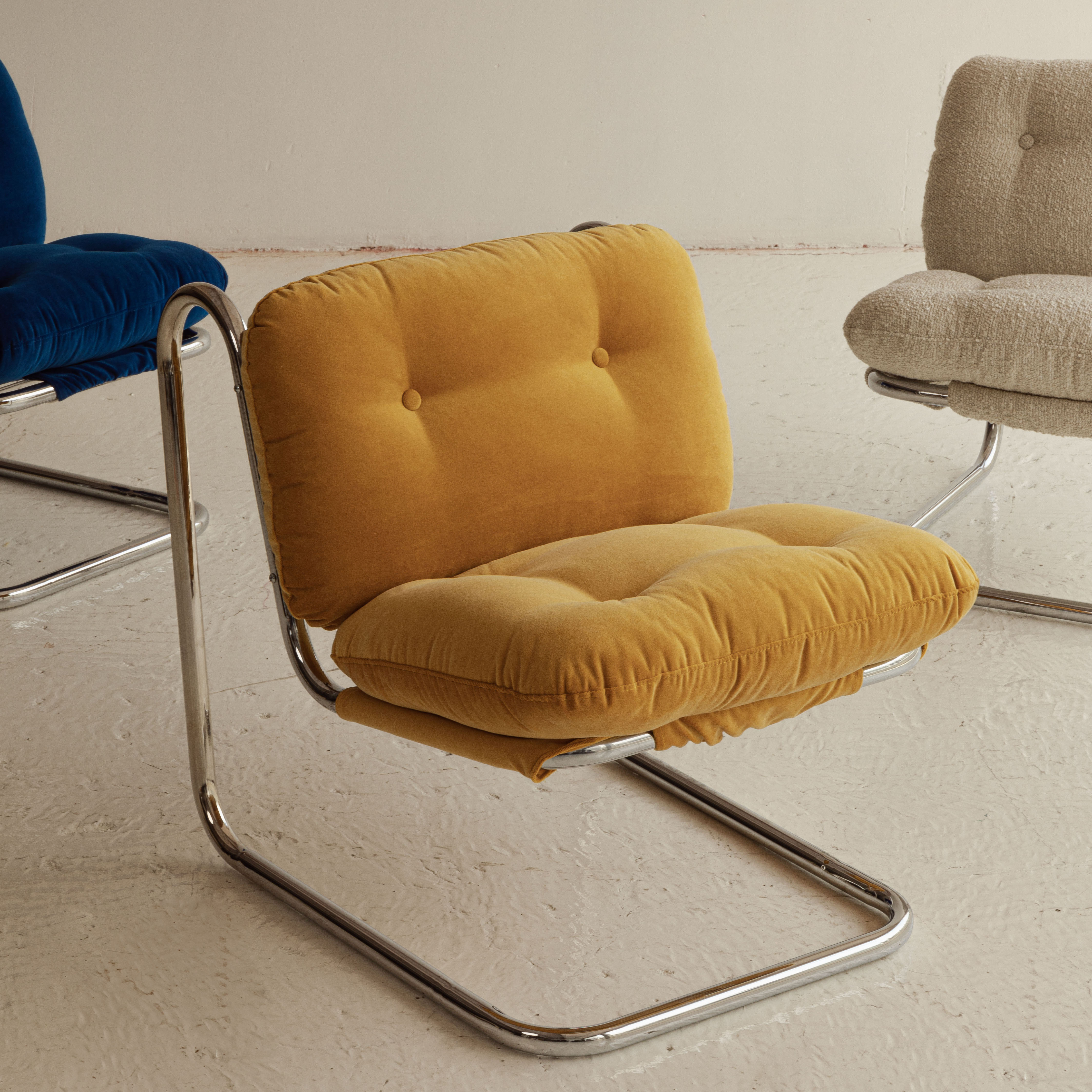 BARI CHAIR