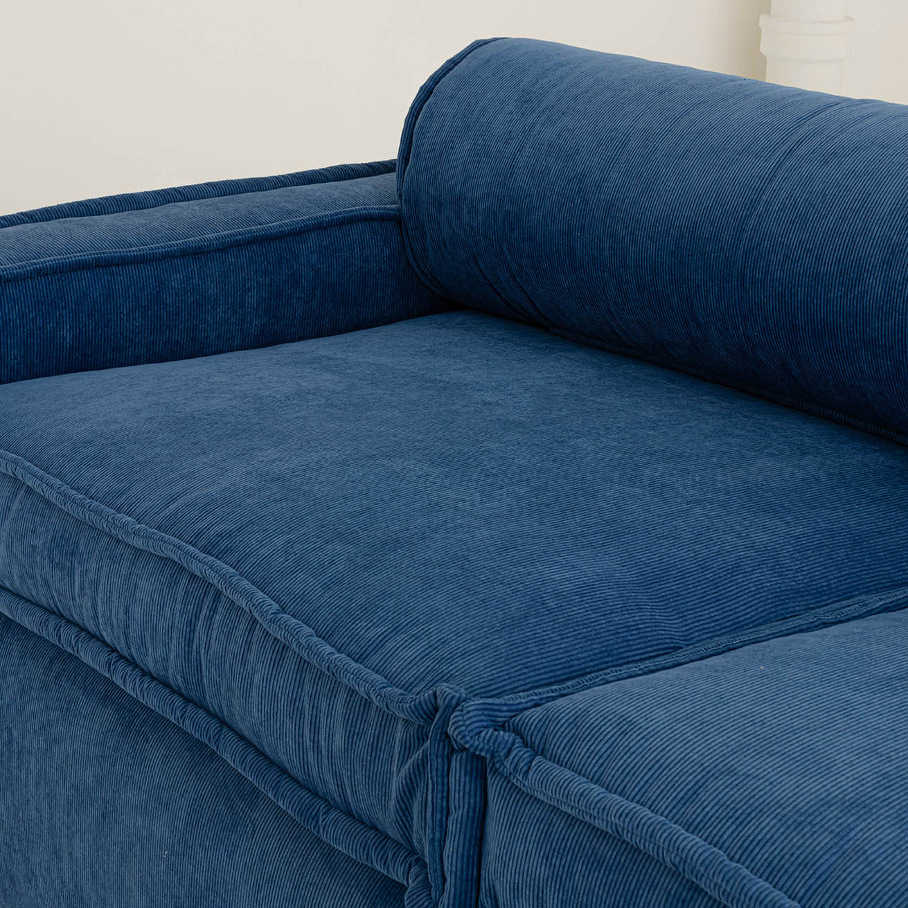 MON 1 SOFA