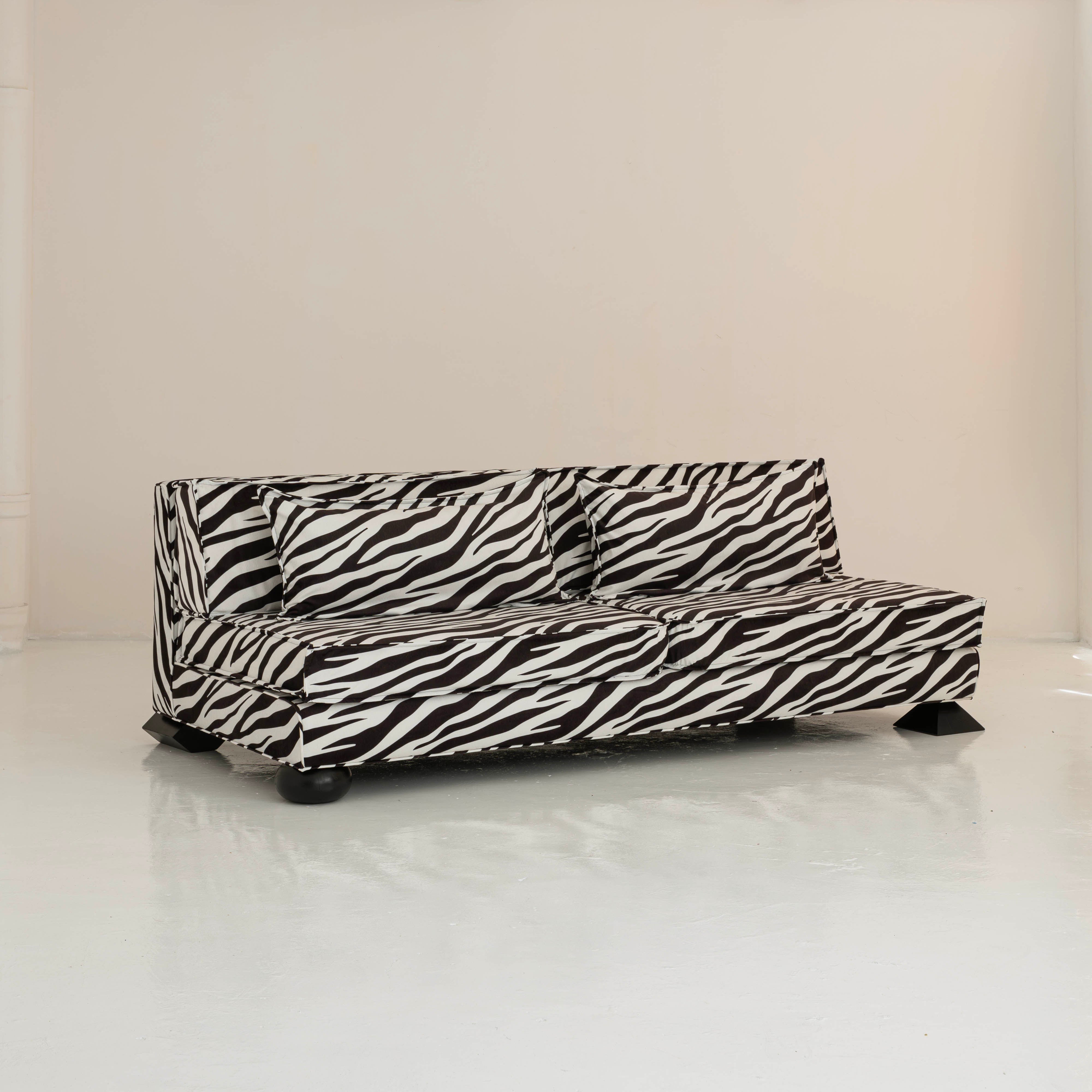 LUC ZEBRA SOFA