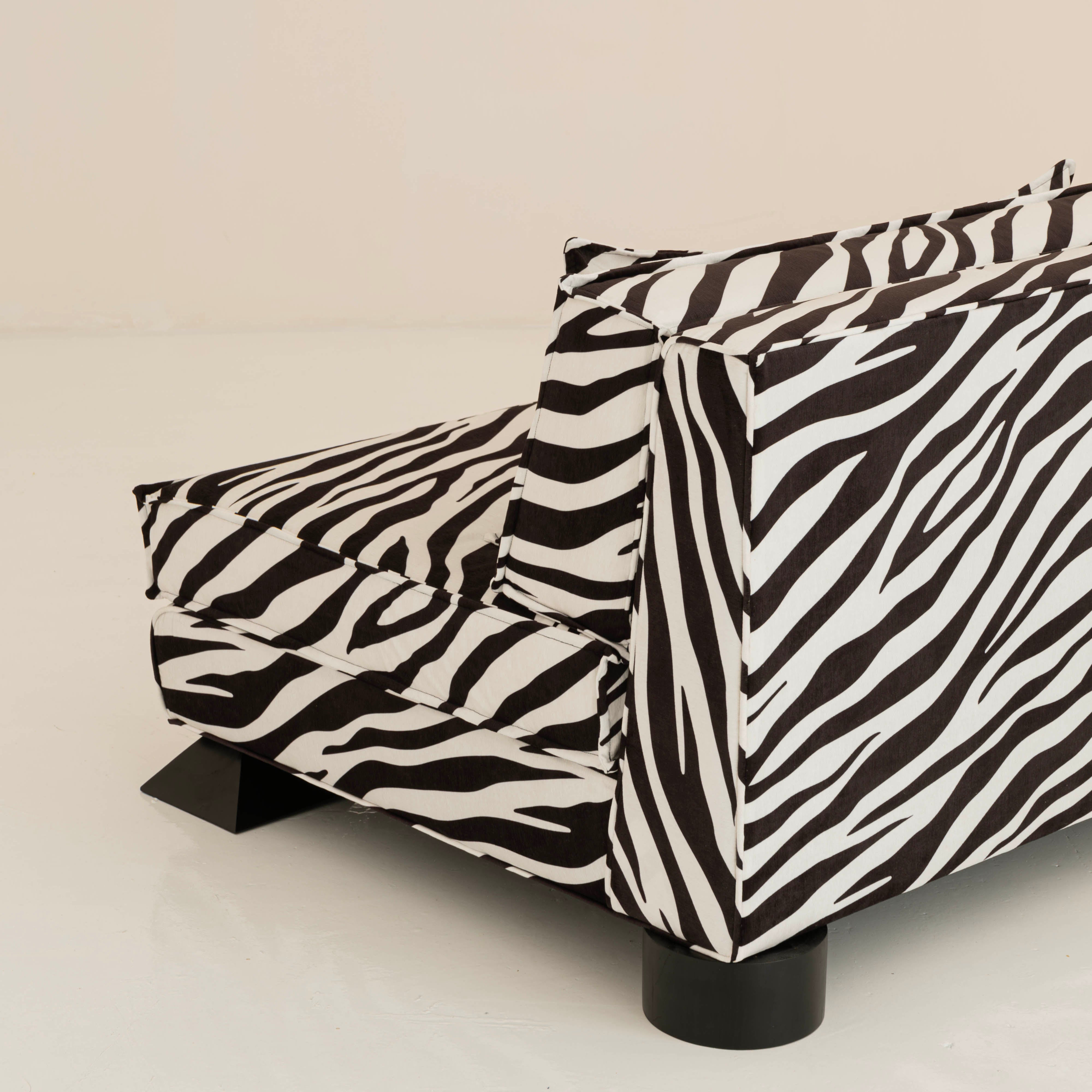 LUC ZEBRA SOFA