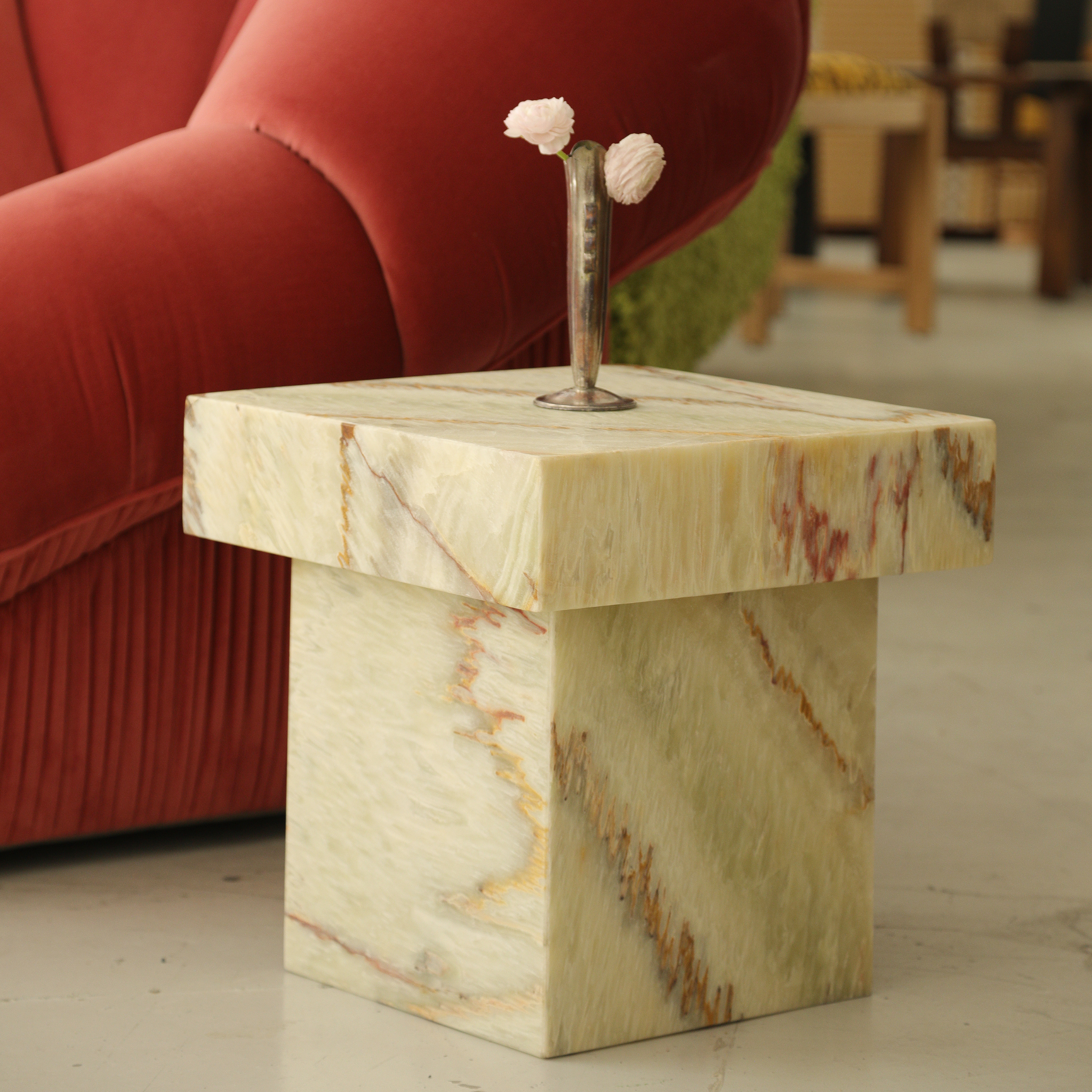 MESA AUXILIAR ONIX DULCE