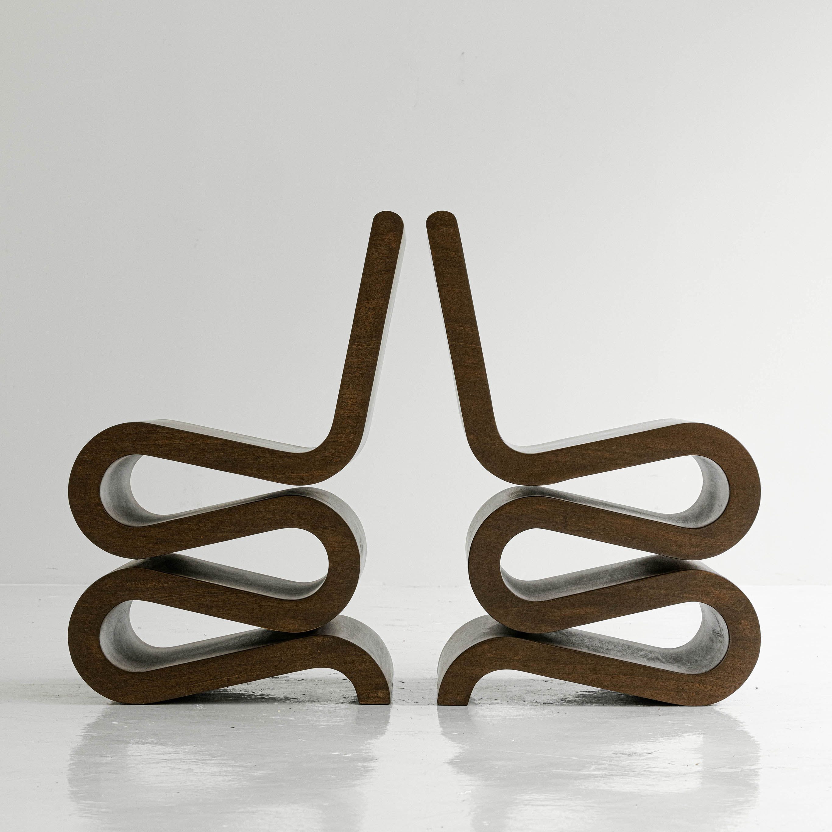 WIGGLE CHAIR