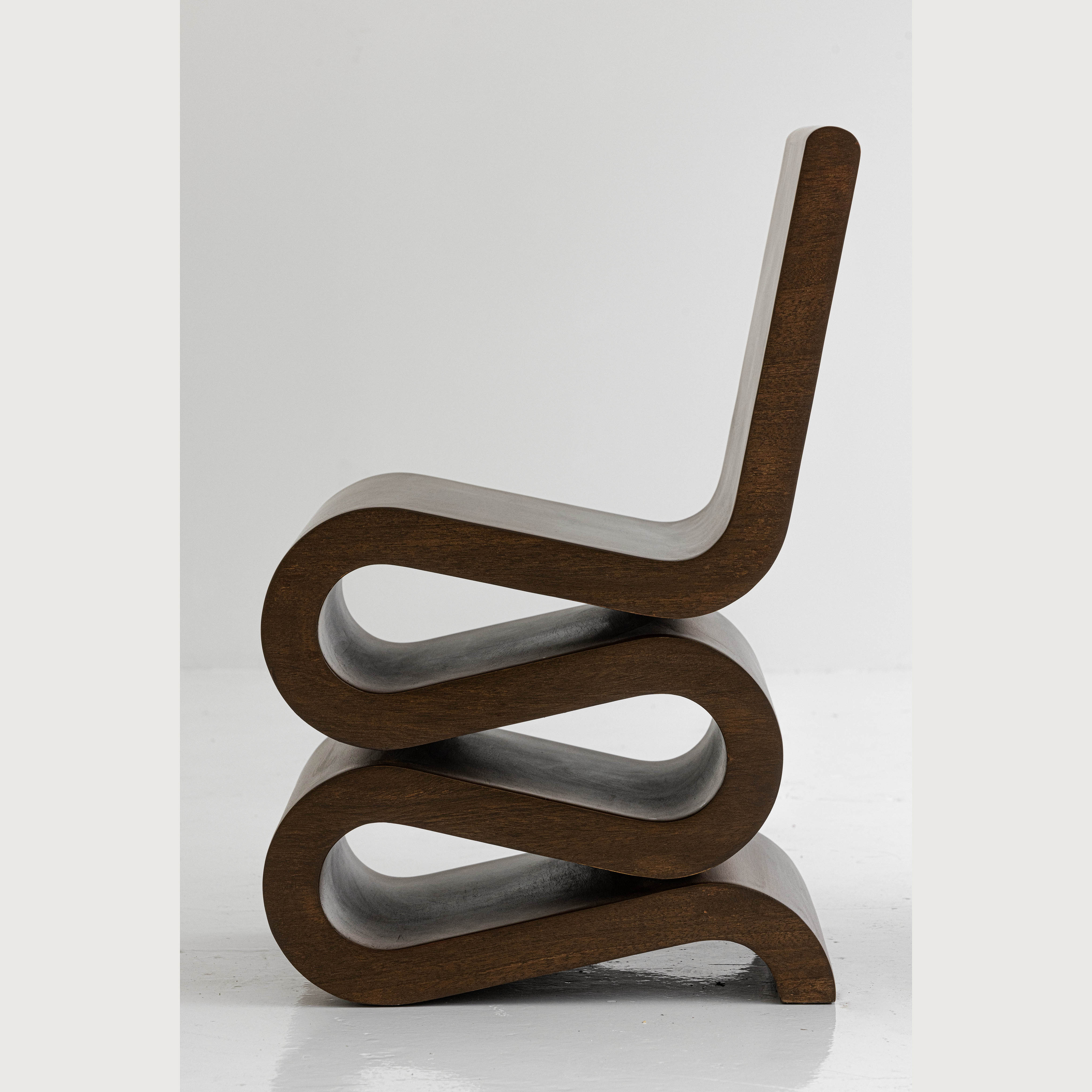 WIGGLE CHAIR