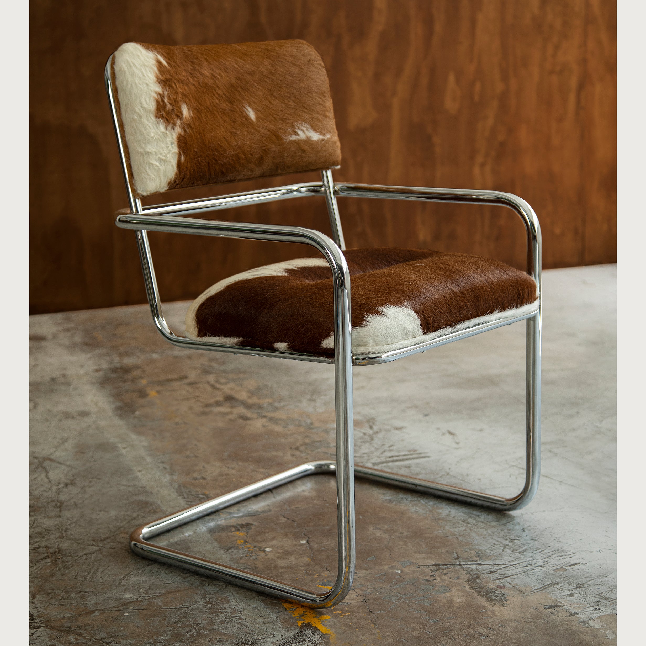 UPCYCLED CHAIR IN BRAZILIAN COWHIDE