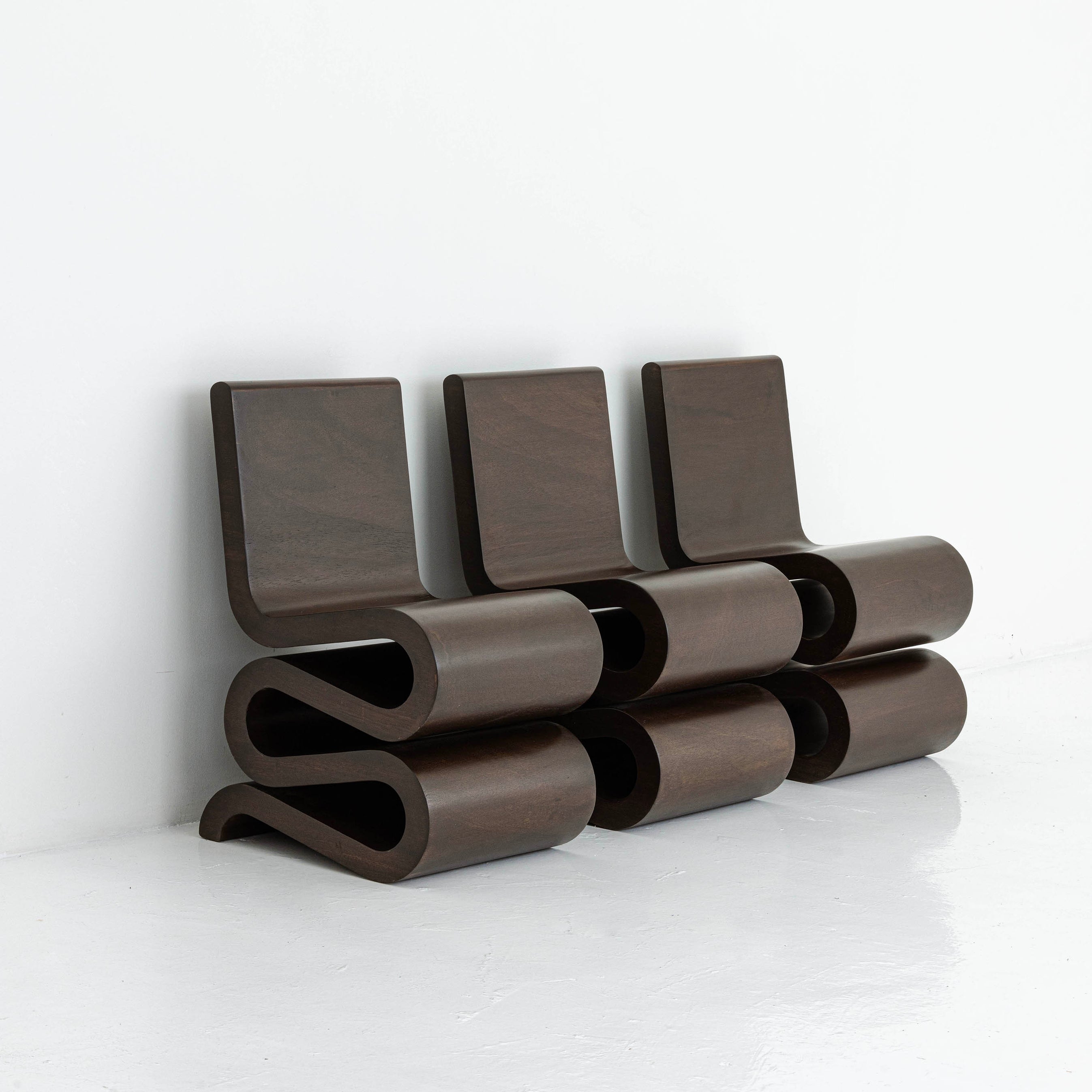 WIGGLE CHAIR