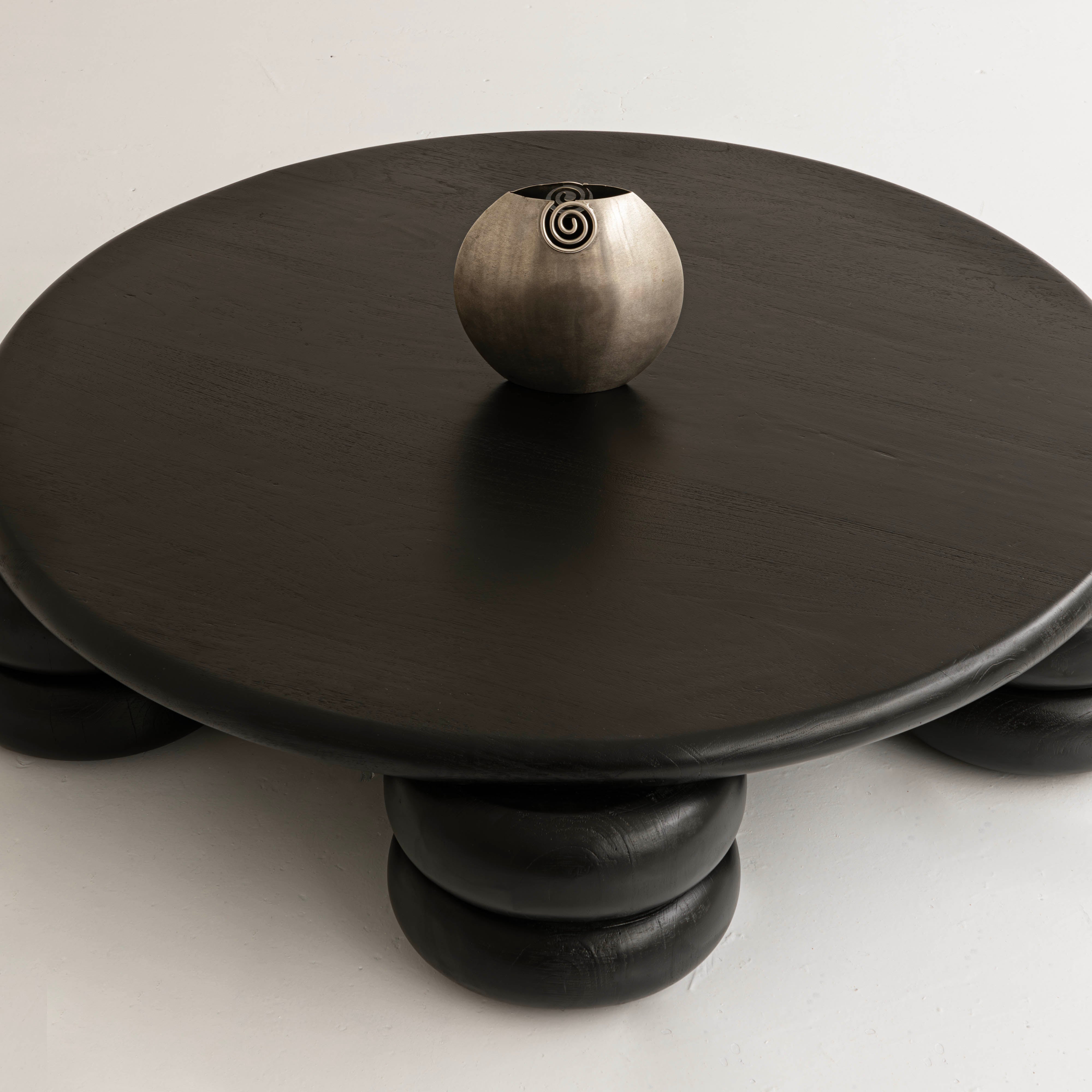 DONUT COFFEE TABLE