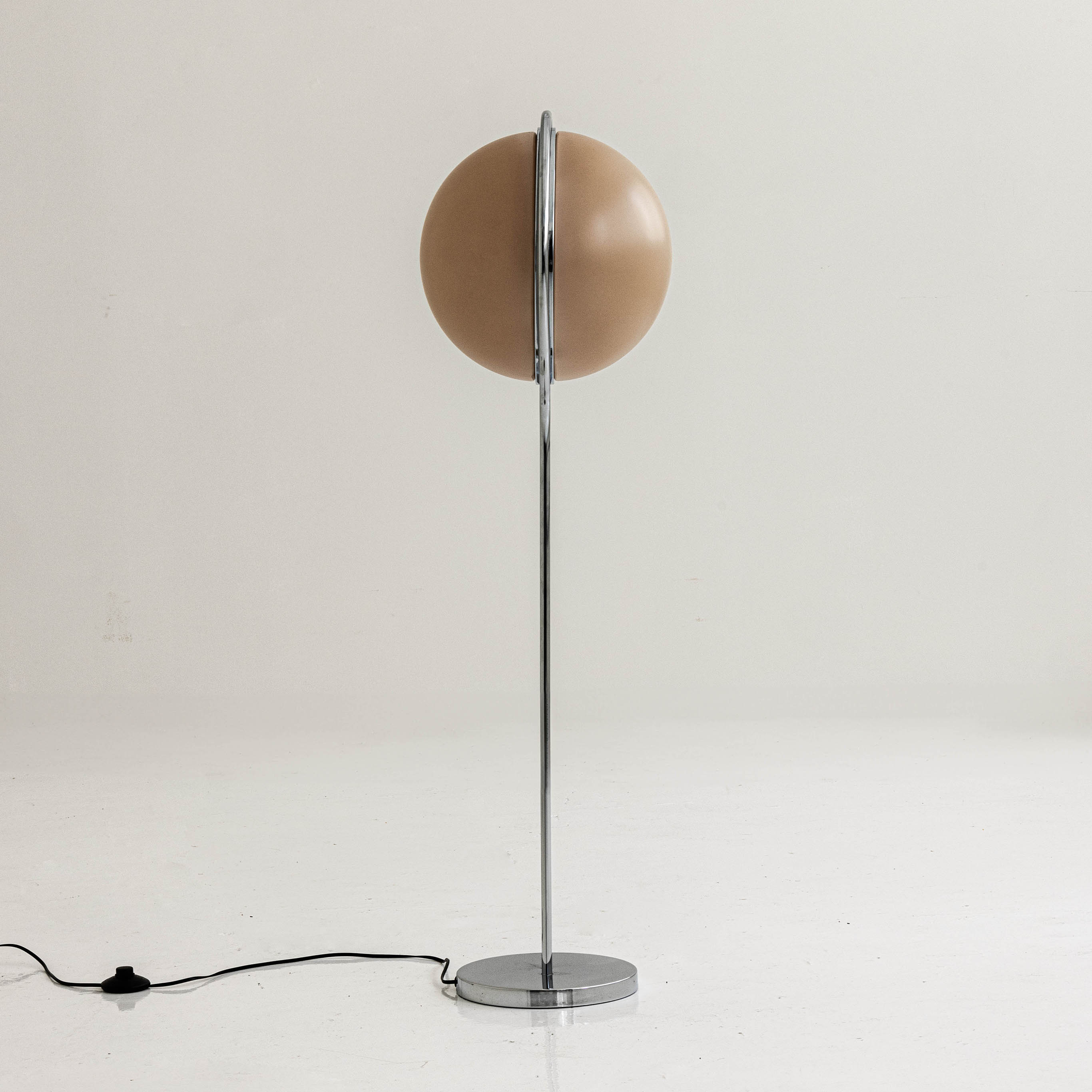 Vintage globe lamp