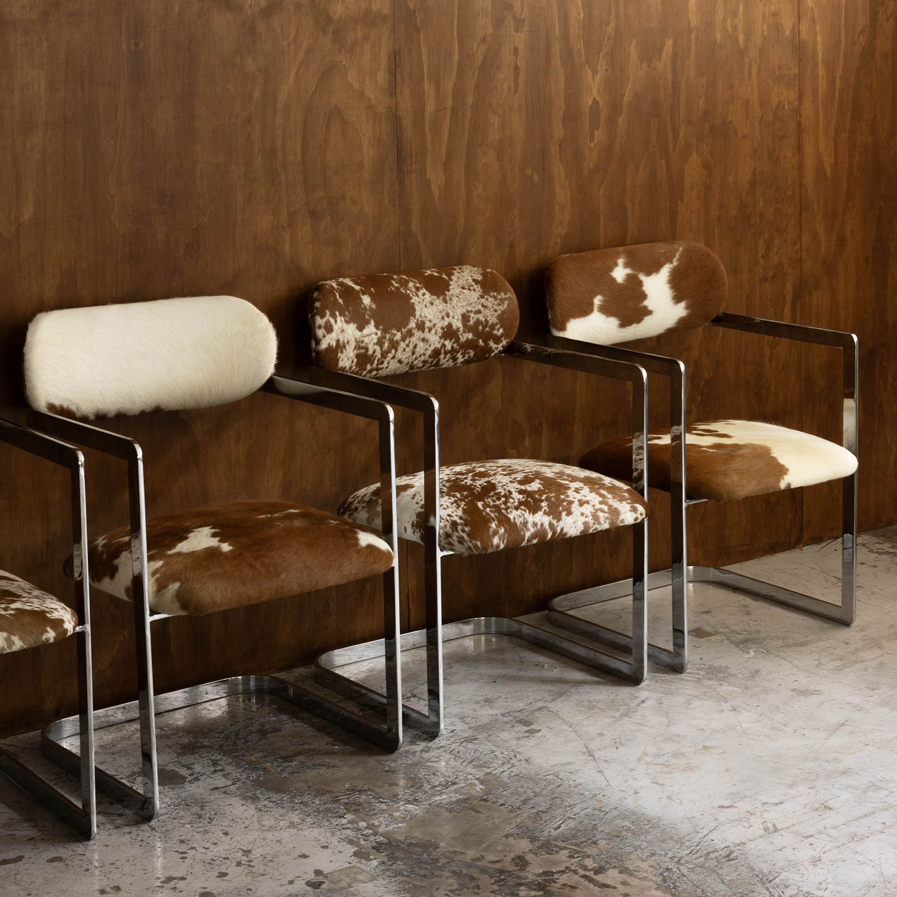 RIZZO CHROMED ARMCHAIR