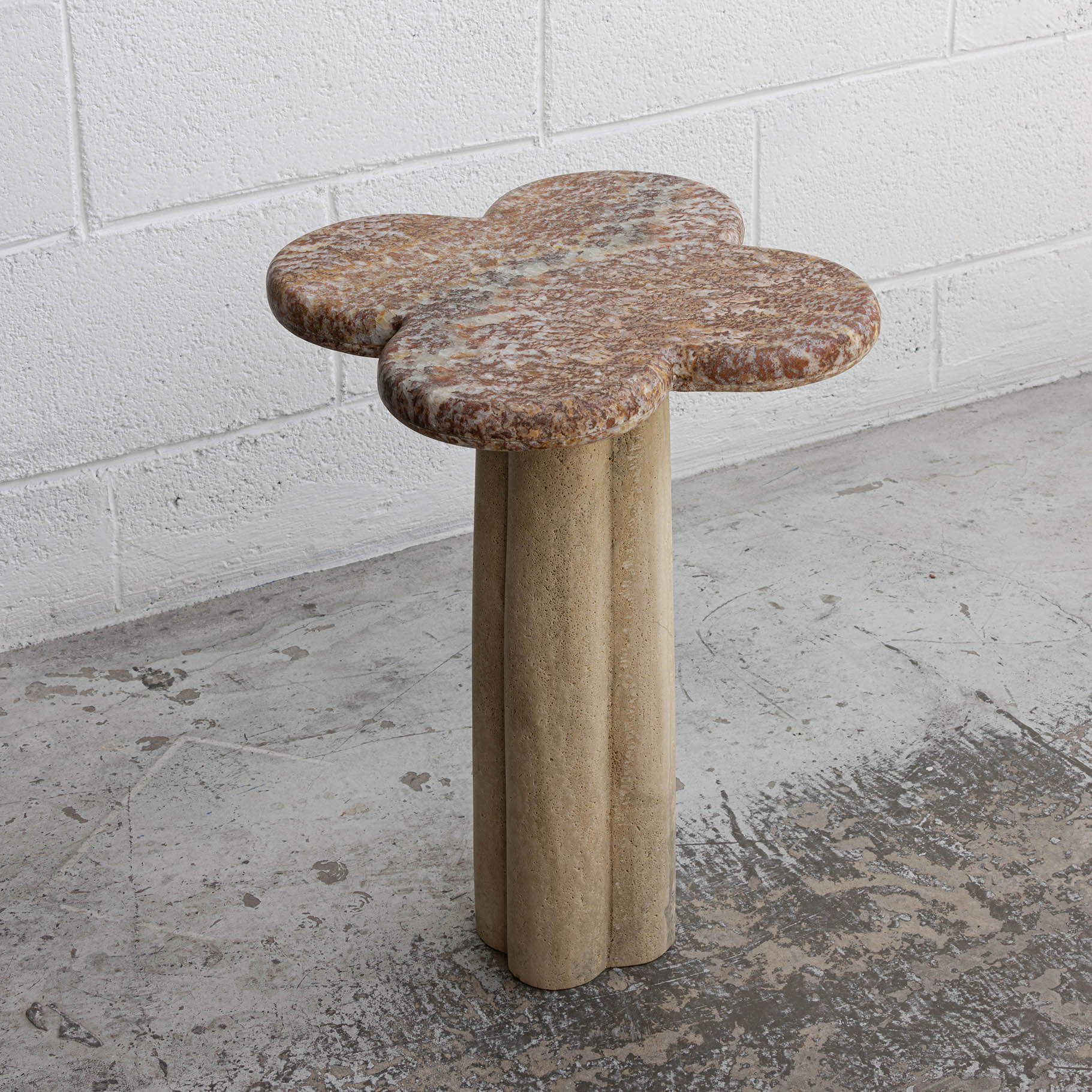 DALIA SIDE TABLE