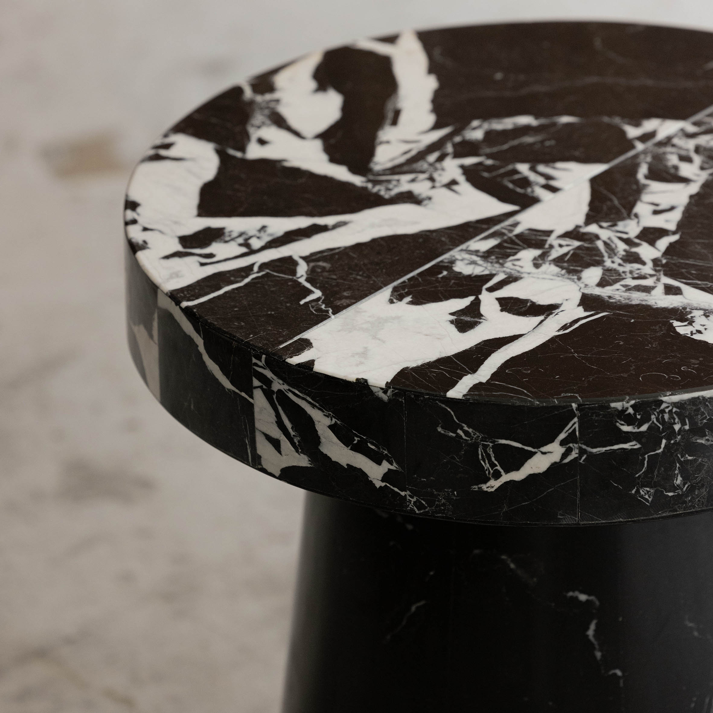 TULI SIDE TABLE 4