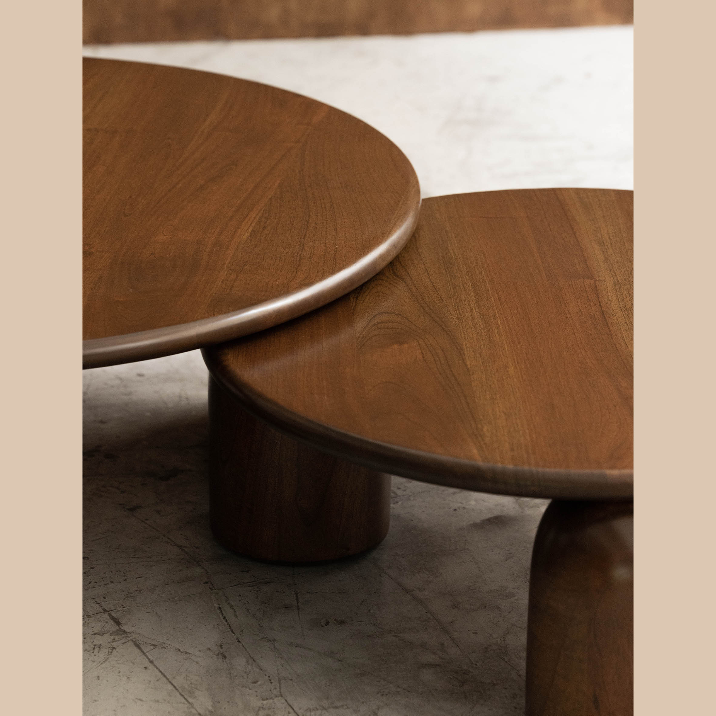 ISLA COFFEE TABLES