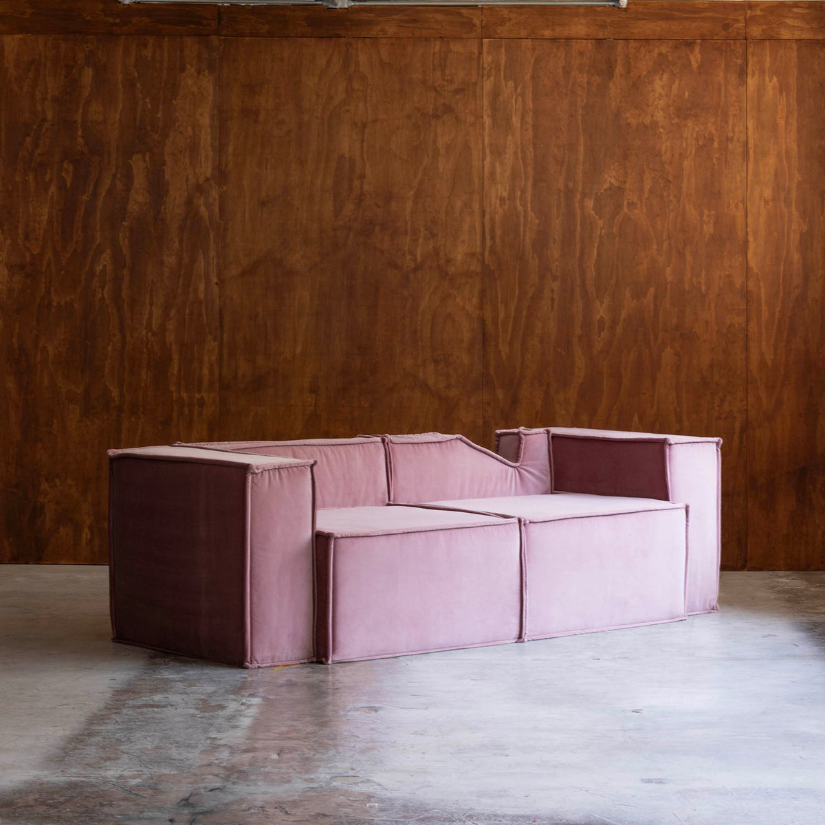 CUT/OUT SOFA