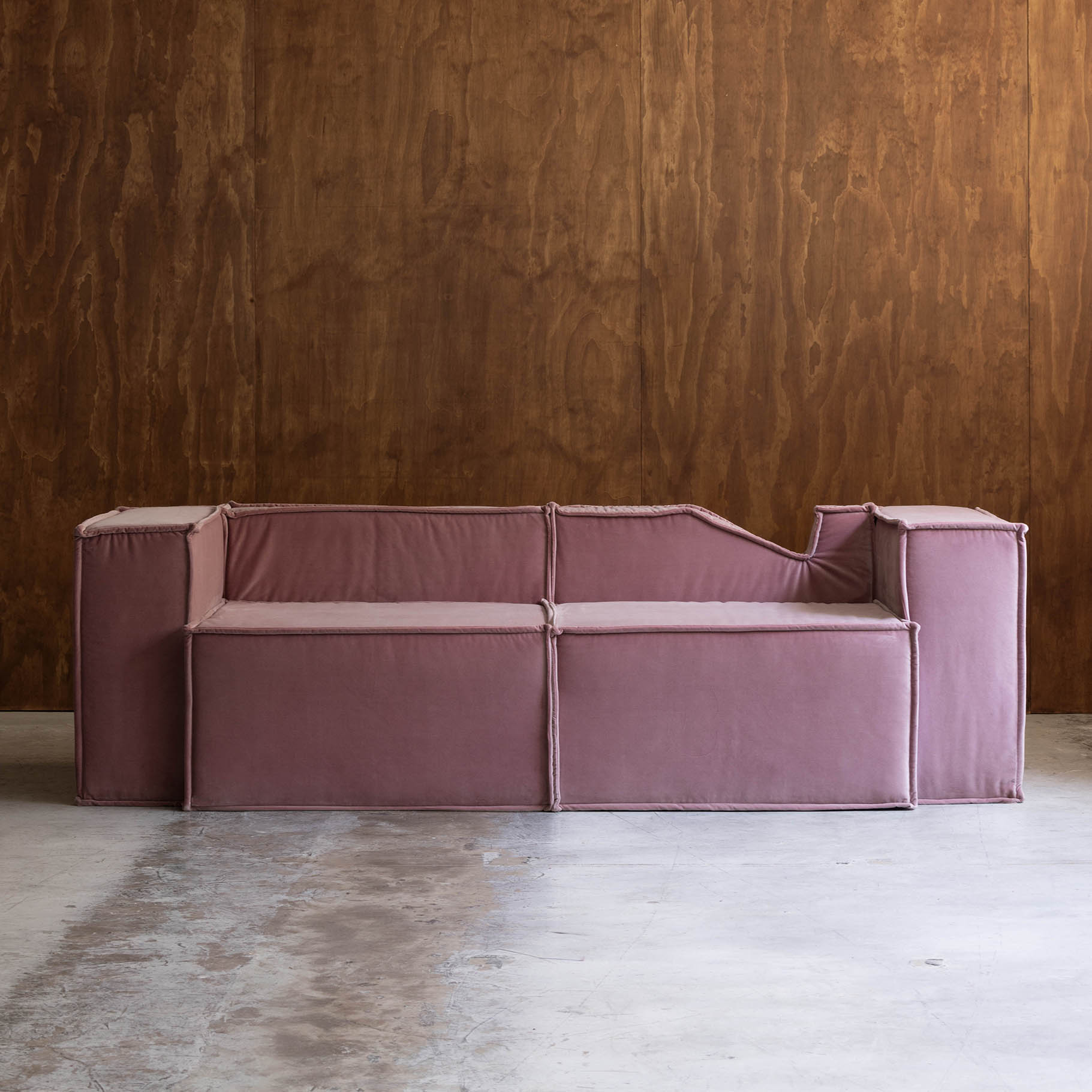 CUT/OUT SOFA