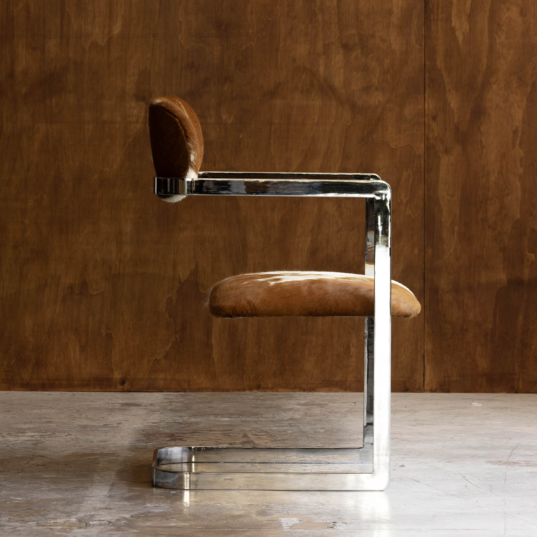 RIZZO CHROMED ARMCHAIR
