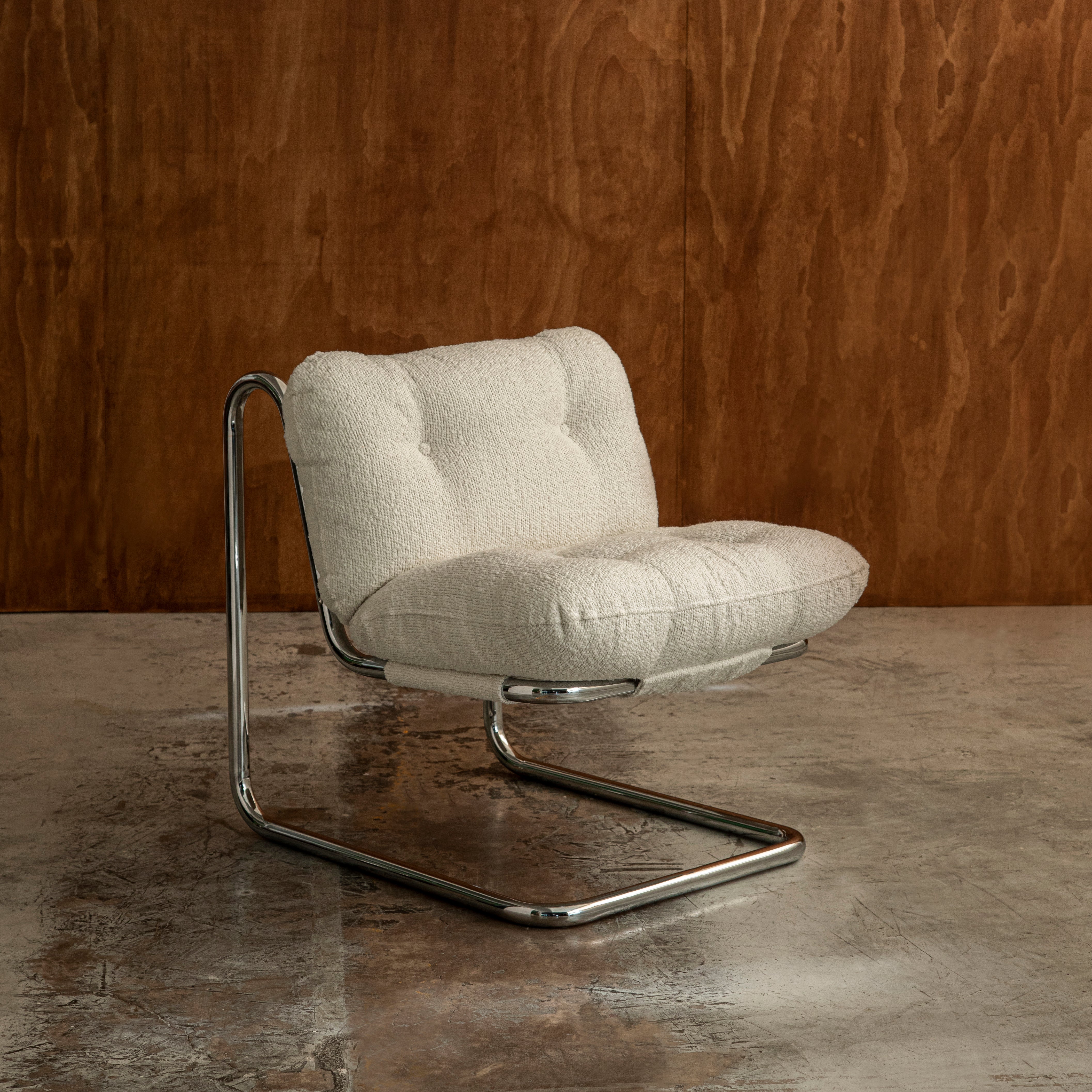 BARI CHAIR