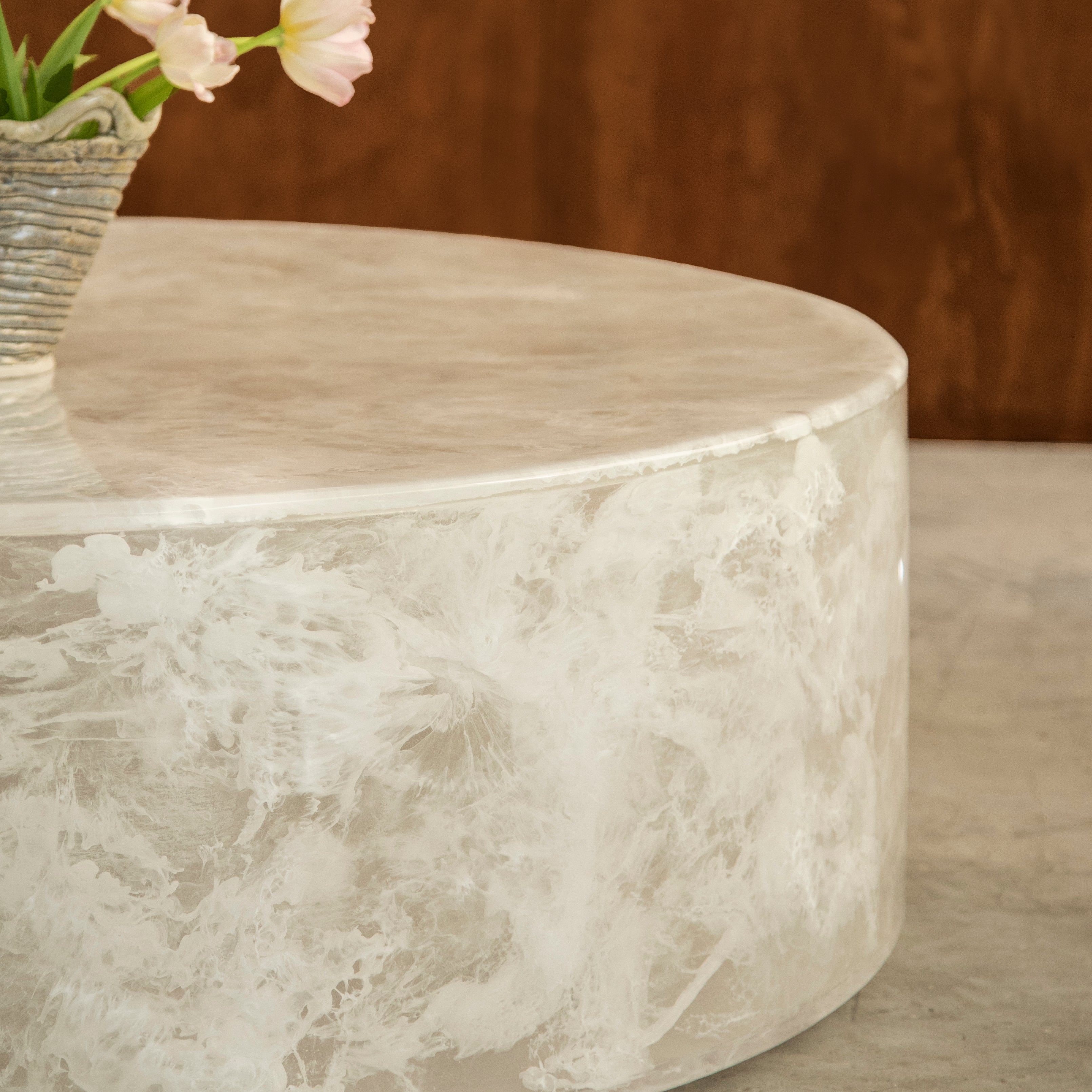LONDRA RESIN COFFEE TABLE