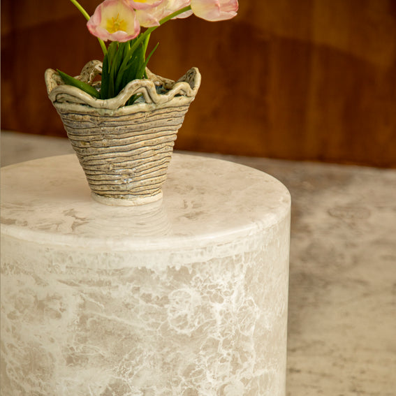 LONDRA RESIN SIDE TABLE