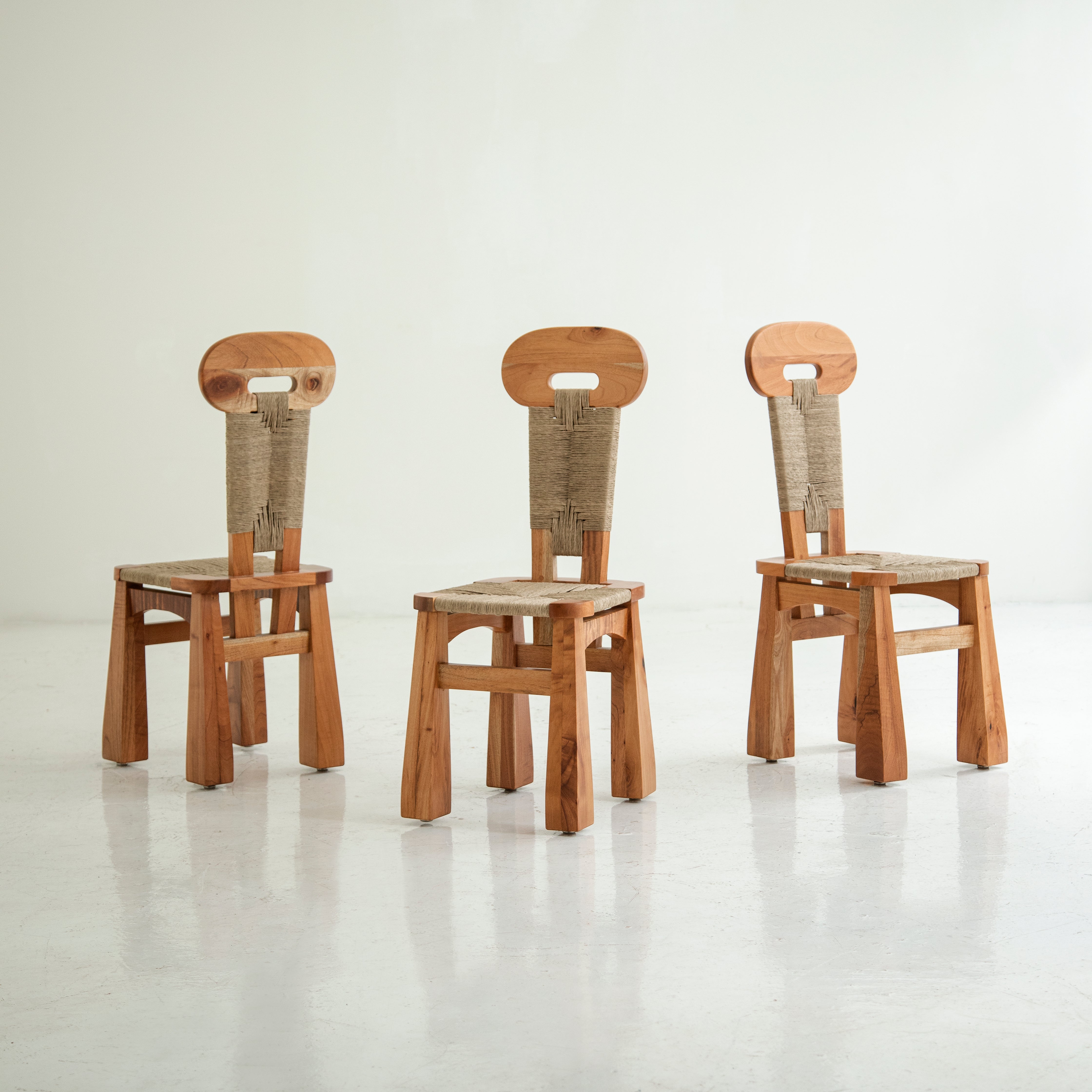 CHULA CHAIR