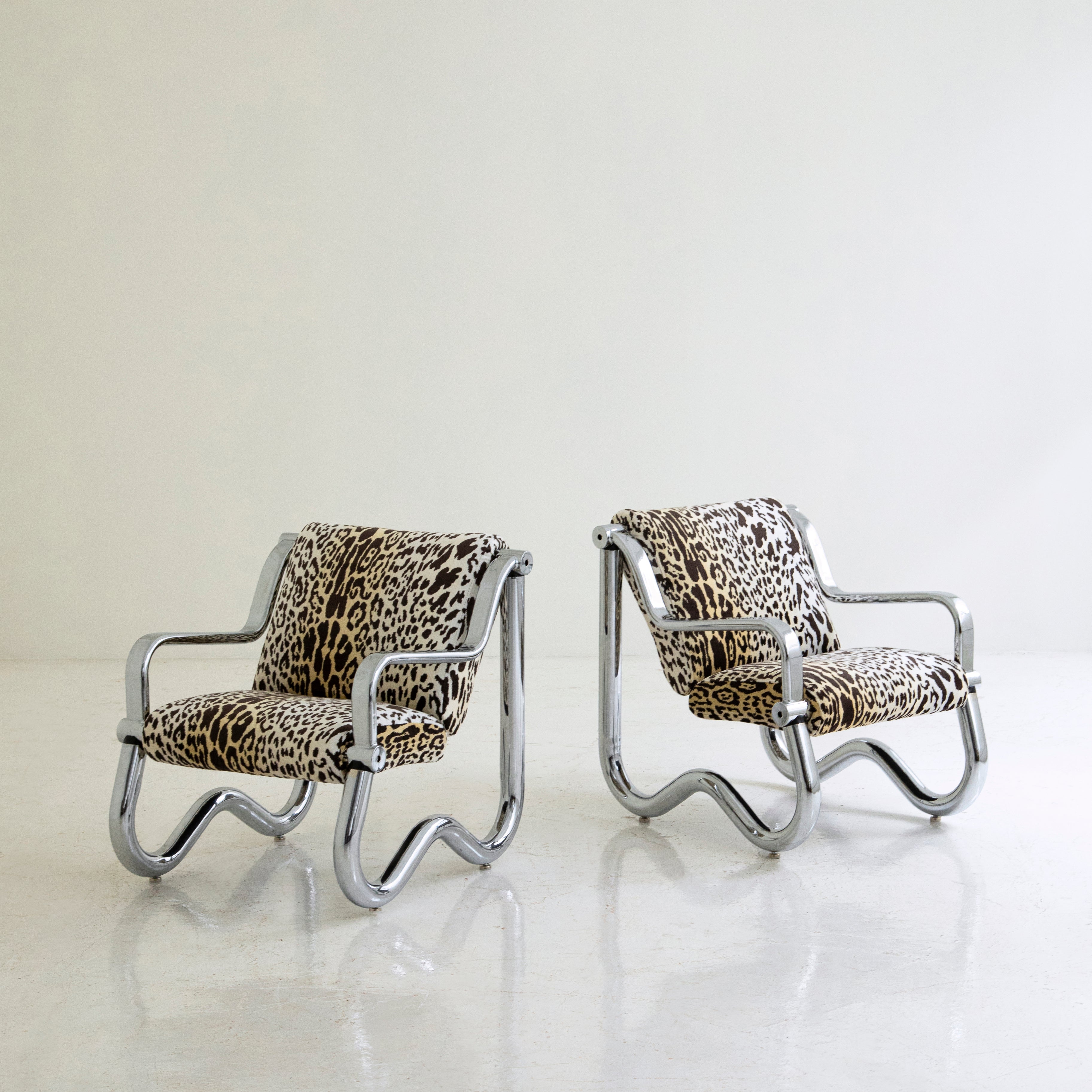 Onda Armchair