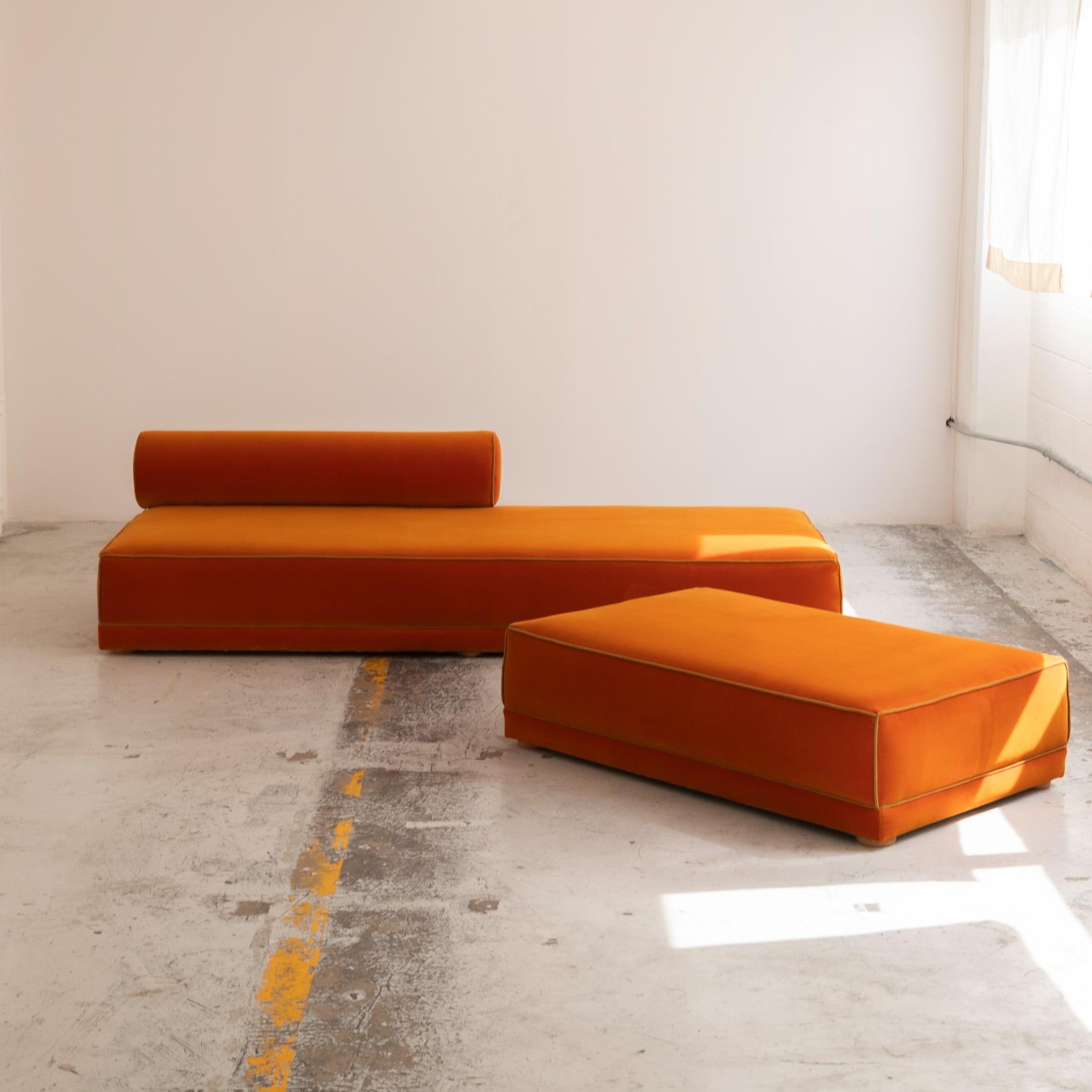 MERU SOFA